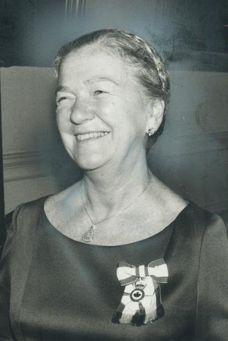 Pauline McGibbon