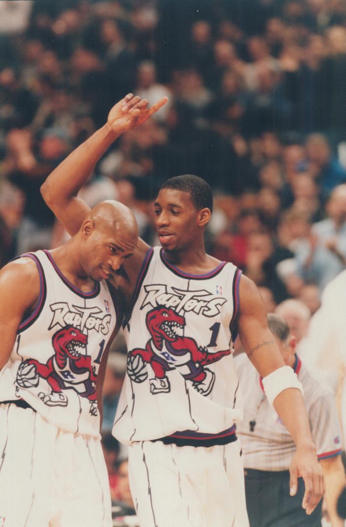 Tracy McGrady (r) and Vince Carter (l)