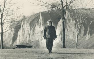 Catherine McKinnon. Singer. I love the walk by the Scarborough Bluffs near the 100 steps. You can't even go down the steps anymore, but coming from th(...)