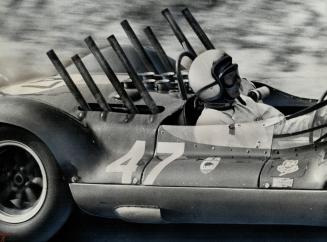 Bruce McLaren, who was killed in June, drove this car at Mosport in 1966