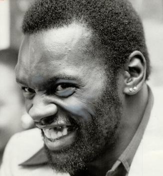 Terry Metcalf. Running back