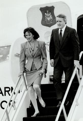 Prime Minister Brian Mulroney and his wife Mila arrive Wednesday at Andrews Air Force Base for their three-day visit