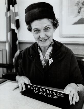 Beth Nealson
