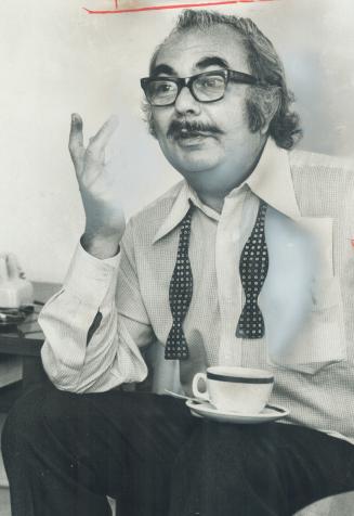 A Master in the art of balancing a full teacup on his knee, Sydney Newman, head of the National Film Board, yesterday ticked off a few of his achievem(...)