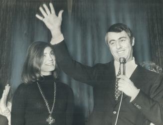 Tony O'Donohue and his wife Aldona thank supporters after his defeat for the Toronto mayoralty