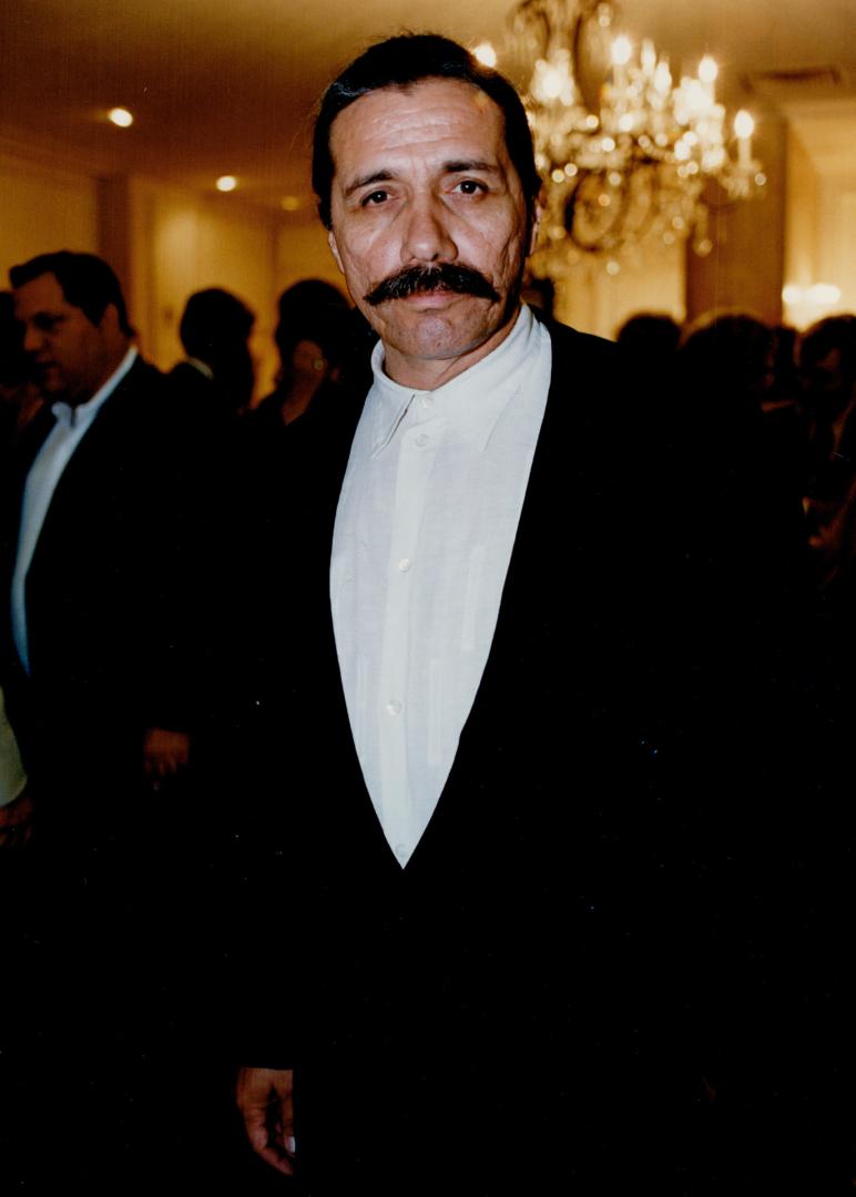 Edward James Olmos