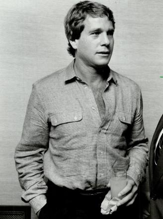 Ryan O'Neal, One blonde after another
