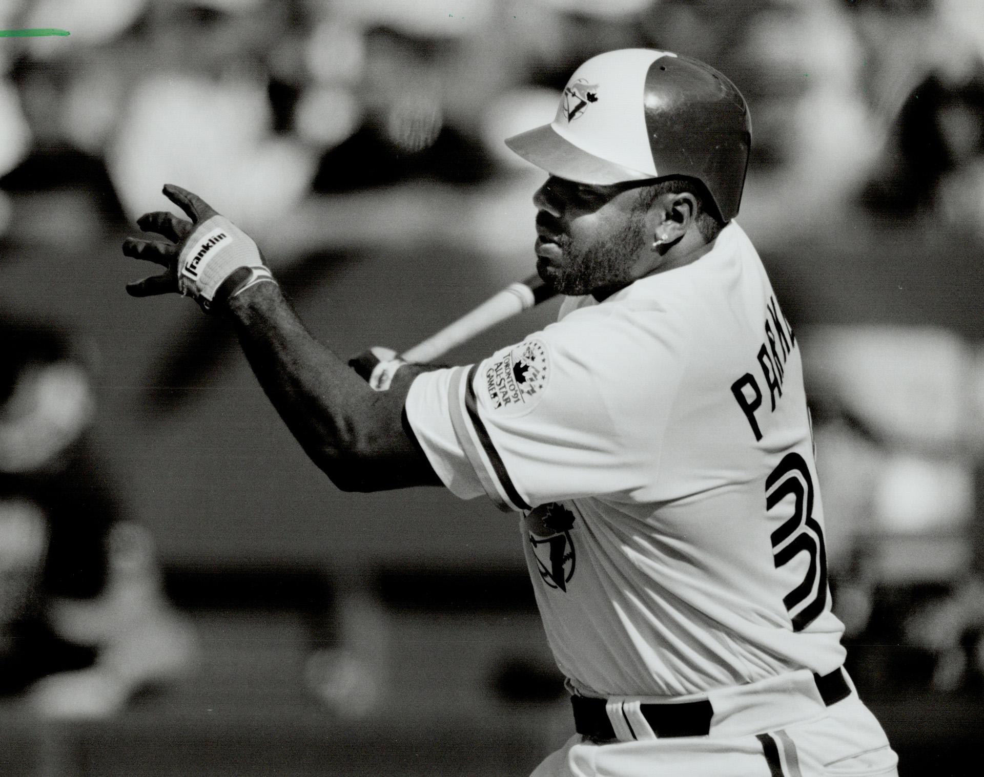 Cobra strikes, Dave Parker strokes an RBI single in his Jay debut