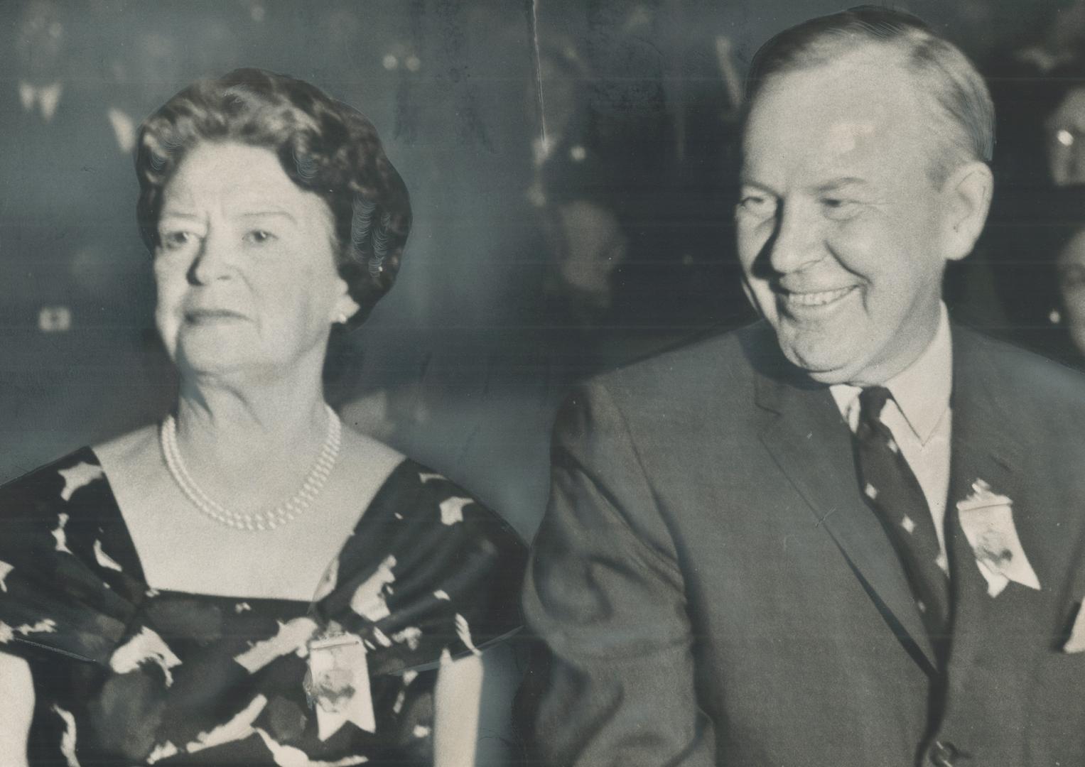 Pearsons get the point. Prime Minister and Mrs. Lester Pearson (above) enjoy the humor of star Bob Goulet at last night's CNE grandstand show, where t(...)