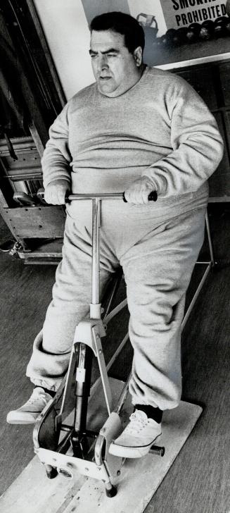He used to ride a bike, but that stopped a while ago, and now Toronto Alderman Joseph Piccininni rides an exercycle, part of his crash effort to lose weight