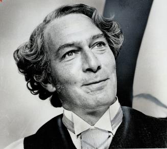 Determined to make Sir John A. Macdonald, Whom he portrays in the CBC-TV movie Riel, as informal as possible, Christopher Plummer even plays Canada's (...)