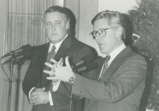 Leaders meet, Ontario Premier Bob Rae gestures while answering reporters' questions yesterday after a meeting at Queen's Park with Prime Minister Brian Mulroney
