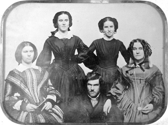 Saunders (Thomas, 1795-1873) family