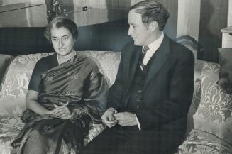 Discussion of problems between Commonwealth leaders was not limited to the formal sessions of Commonwealth conference, and Prime Minister Trudeau had (...)
