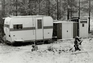 Empty home: A trailer in the backyard of the Tugwell home outside Penetanguishene was home to Vera Elizabeth before she mysteriously disappeared during a trip to the United States