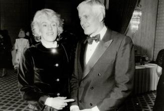 Opposition Leader John Turner chats with wife Geills, a Shawction committee member
