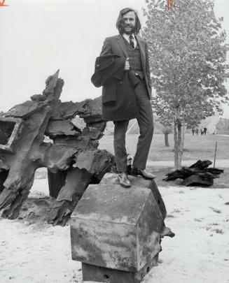 $100,000 Junk pile: Sculptor Armand Vaillancourt created a controversial $100,000 masterpiece for the city's Sculpture Symposium-then left before putting it together