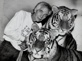 No home: Bill Valliere has been told to vacate by March 15 the East York storefront where he operates a sanctuary for endangered animals, including these Siberian tigers, Rocky and Balboa