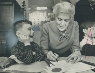 Mrs. Georges Vanier, widow of Canada's former Governor-General, was in Toronto this week for the annual meeting of the Vanier Institute of the family.(...)