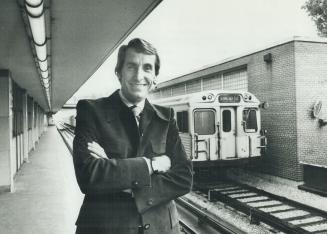 Michael Warren