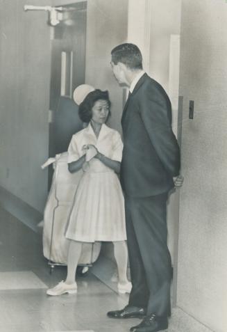 Around-the-clock police guard is kept outside Myer Rush's room in Toronto General Hospital where Toronto stock promoter is fighting for his life from (...)