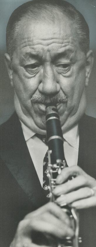 Pee Wee Russell is still the best clarinetist in jazz, and is still trying to be a better one