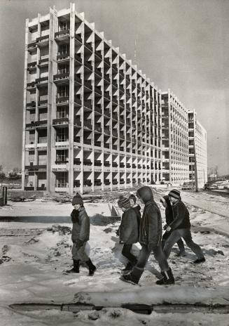 Greenhill Place apartment buildings in Hamilton, Ontario