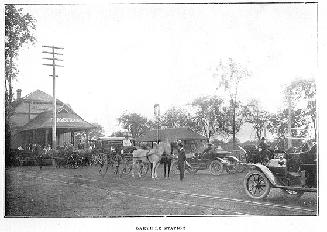 Oakville, past and present: being a brief account of the town, its neighborhood, history, industries, merchants, institutions and municipal undertakings