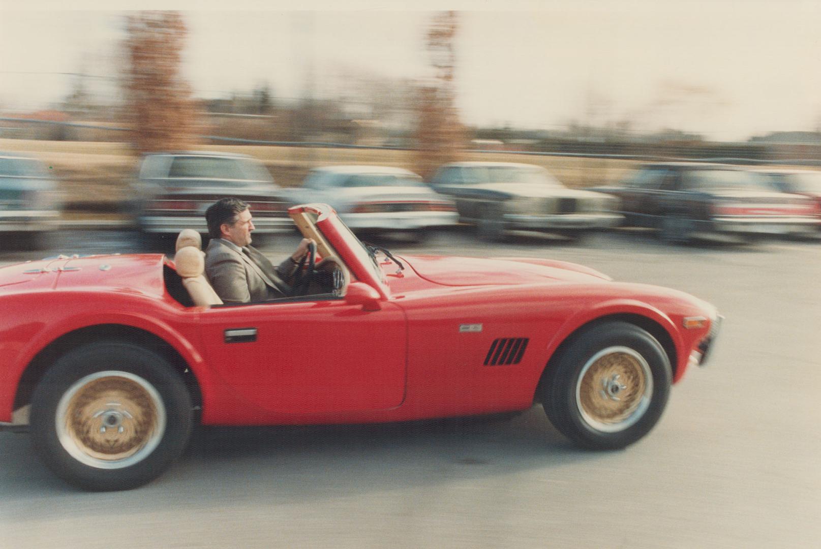 Pres: Aurora Cars