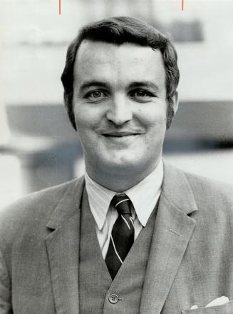 Robert Noel Bates, Former reporter