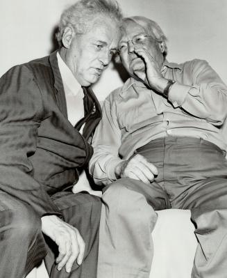 Reunited Brothers Edwin and Harry Browning (Right), After reunion, Harry entered hospital for 15th time since World War I wounding.