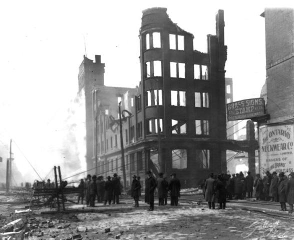 Ruins of fire of 1904, northwest corner of Bay Street and Wellington Street West