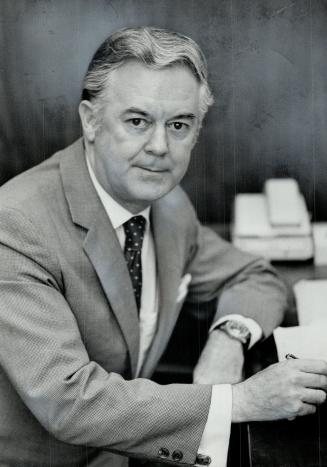 The idea man: Inventors, frustrated from lack of time and money in attempts to develop an idea, may find comfort through Robert Clarke. His new company keeps one-third of profits from inventions it helps develop.