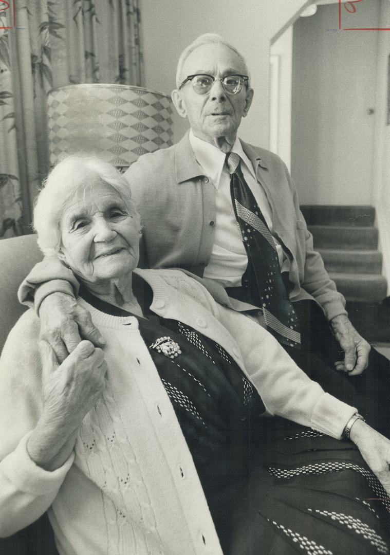 North Yorks oldest lovers, Luigi and Rosa Del Brocco picture