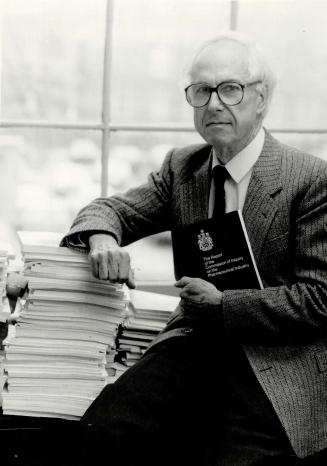 Prof. Harry Eastman: New chairman of the recently-announced Drug prices Review Board is a highly respected expert on the drug industry and its varying interests.