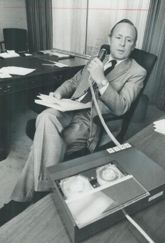 John Hear, managing partner of Peat Marwick and Partners, established the firm in Vancouver 17 years ago with a staff of six persons