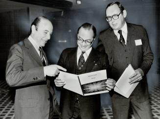 Brazilian business: Governor Paulo Maluf of the state of Sao Paulo in Brazil, centre, is flanked by Dr. osvaldo Palma, the state's secretary of industry, left, and Victor Lotto, Canadian consulgeneral in Sao Paulo. The three were in Toronto to drum up business for Brazil.