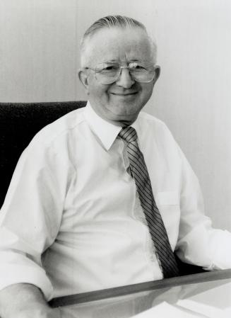 Don Lunny operates the CASE program at the Toronto office of FBDB and has a stable of 36 counsellors to call on, no matter what problem a small business owner brings to his office door