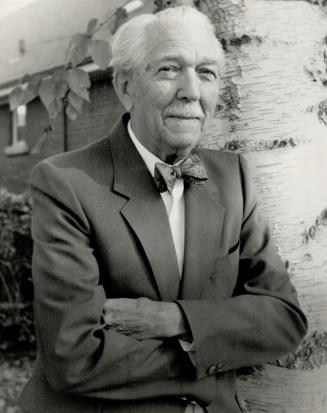 Fond memories: Isabella Linton, 88, who watched the first Santa parade in 1905, and Dr. John Maxwell, 79, who took part in it while he was a high school and university student in the 1920s. remember the early parades as the extravaganzas of the day. Linton also got her own children up at 6 a.m. to get downtown from Weston for the annual event.