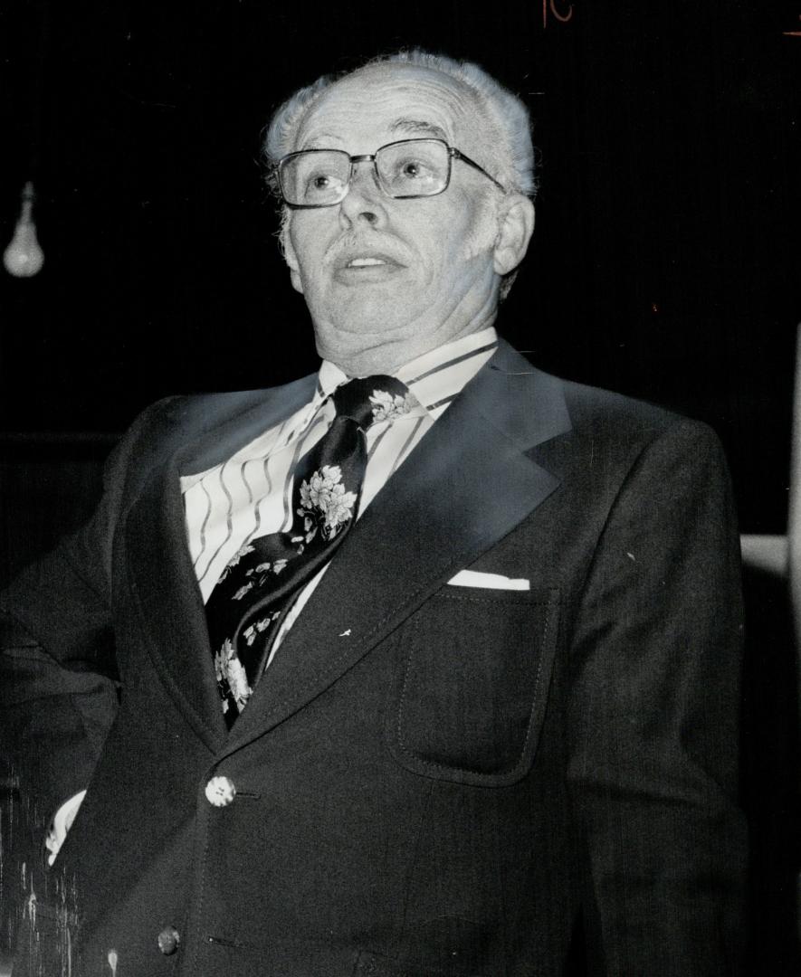 Warren Mowat. Attempting comeback