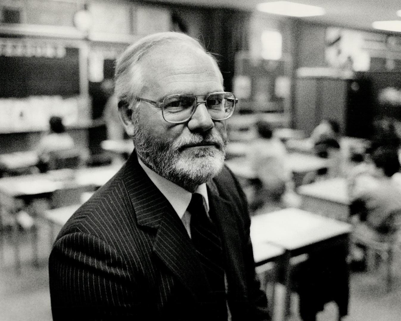 Elementary school principal Jack Peckitt helped form a team to handle trauma sparked by sudden death