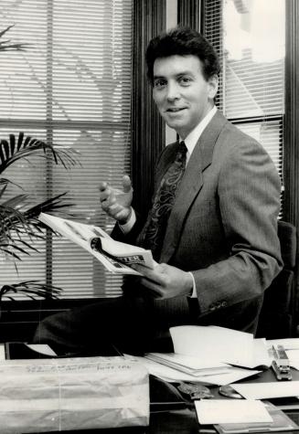 David Rose started selling real estate as a hobby - - but it soon became an addiction