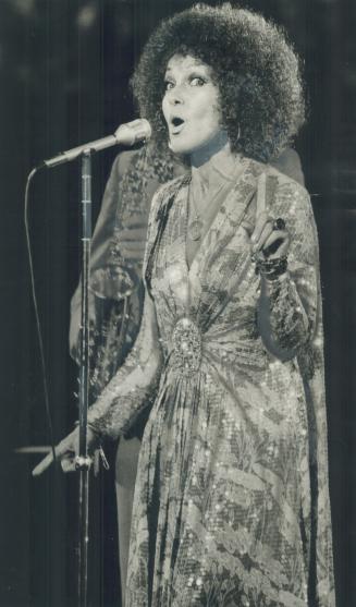 Cleo Laine lives up to reputation