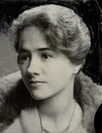 Portrait of Mrs. Charles A. Lindbergh, Former Miss Ann Morrow, daughter of Dwight Morrow, American ambassador to Mexico.