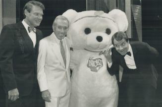 Nicki and Pals: Rich Little, right, and his guests Glen Campbell and Andy Williams join the star of th Nicki Bear Christmas Show, which they taped at the Queen Elizabeth Theatre Friday for telecast on CTV Dec