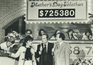 Italian film stars Gina Lollobrigida and Rossano Brazzi (midle) are interviewed at final countdown in fourth annual Mother's Day Telethon yesterday