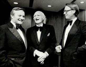 MacDonald, Ross (Groups) 1974