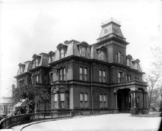 Government House, Residence of Lieutenant Governor, King Street and Simcoe Street