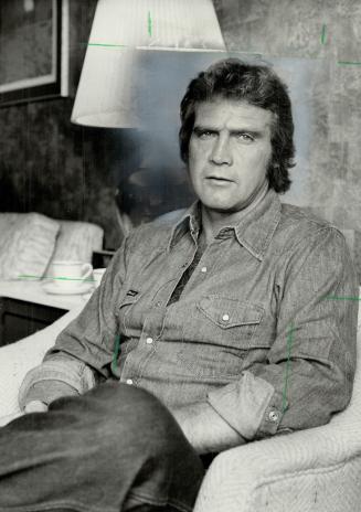 Lee Majors: Women are obviously very much attracted to him but he refuses to be photographed with amy of them
