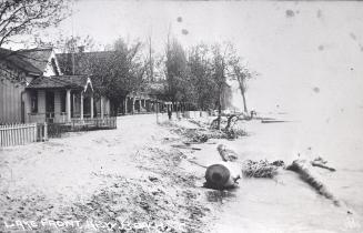 View Toronto Beach 1908 circa, looking east. Toronto, Ont.